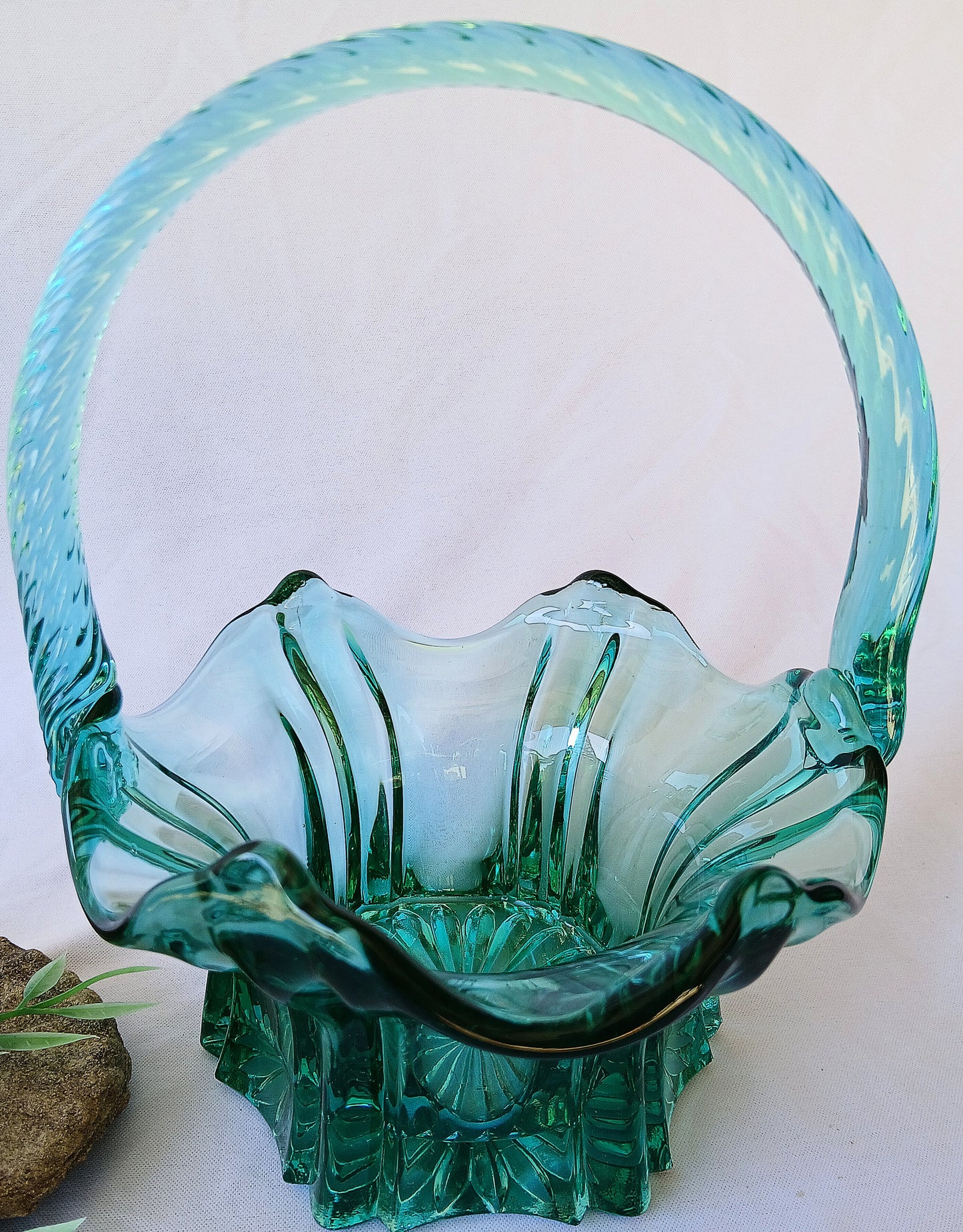 Vintage Fenton Art Glass Basket in Beautiful Spring Green